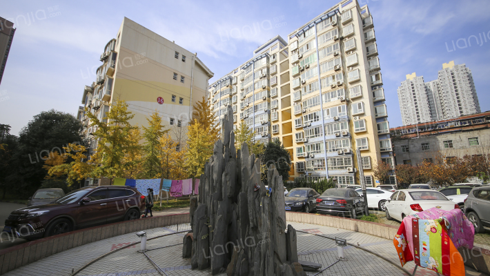 万国金色家园外景图