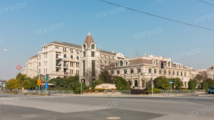 上海银亿领墅房价怎么样银亿领墅房源户型图小区车位交通地址详情分析