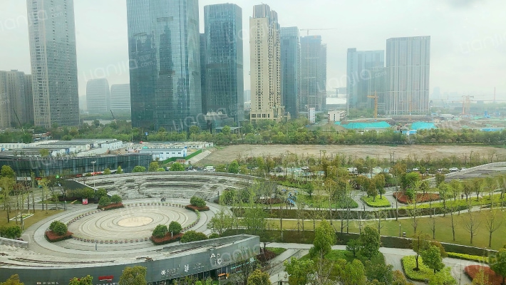 钱江世纪城北区外景图