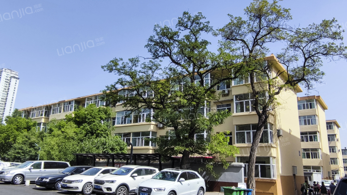 109医院宿舍外景图