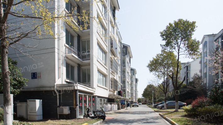 锦绣花苑西区外景图