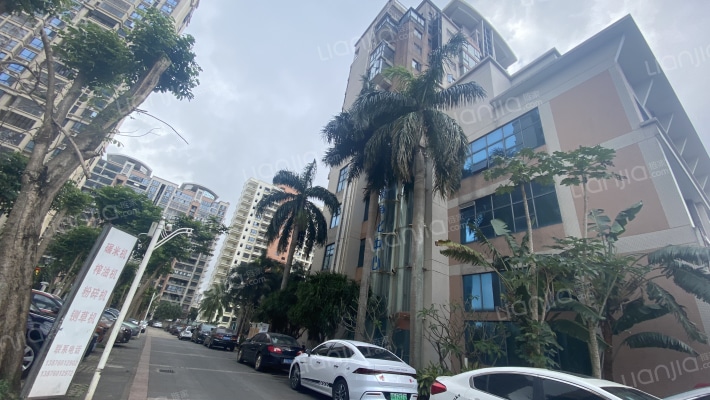 中平广场外景图