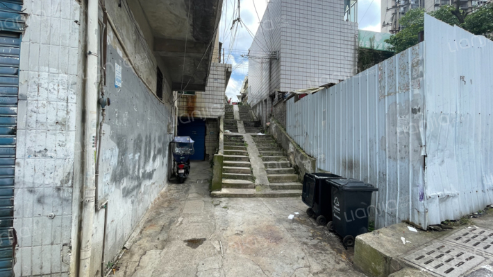 同心路搬迁楼外景图