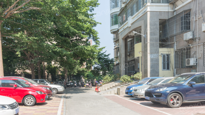 海光花园小区外景图