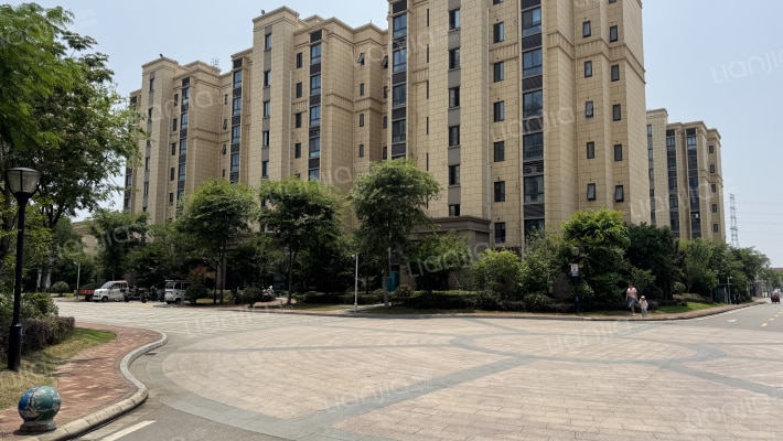 韵湖澜山花园外景图