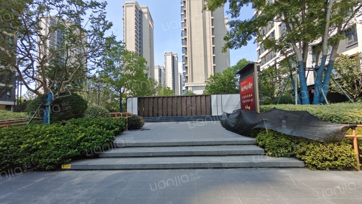 中海都汇滨江一期外景图