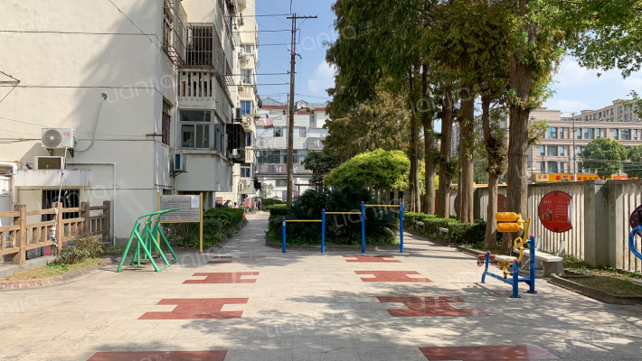 新川小区外景图