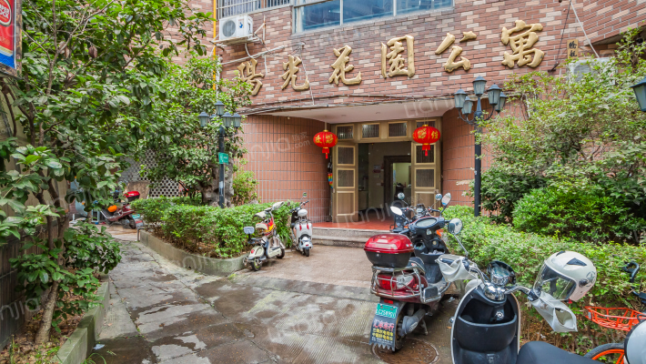 阳光花园公寓外景图