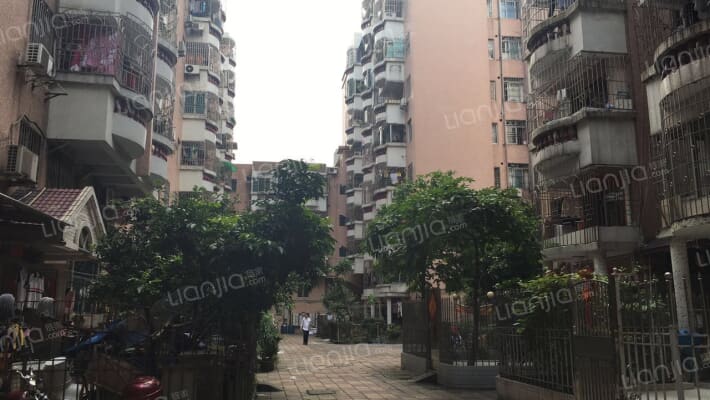 宏威新村外景图