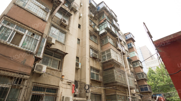 经一路北5号院外景图