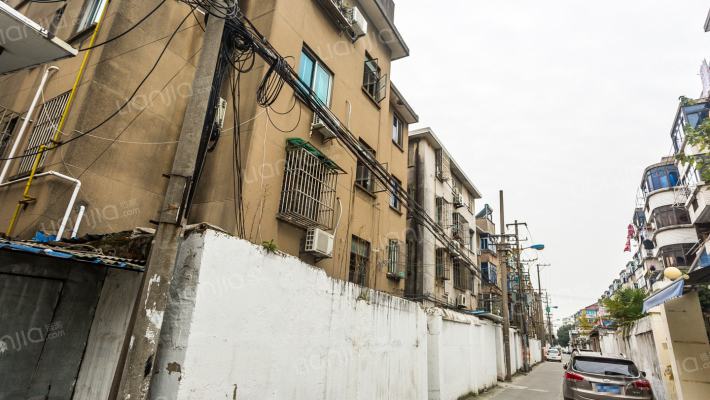 梅里弄散盘外景图