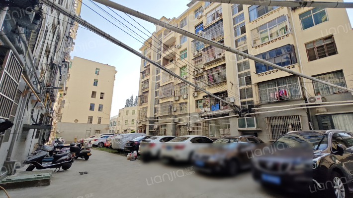 牌楼湾小区外景图