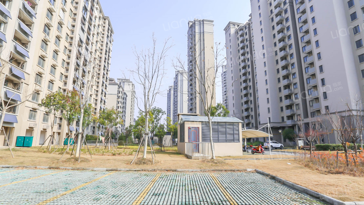 港星花苑外景图