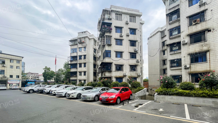 襄州区人事局家属院外景图