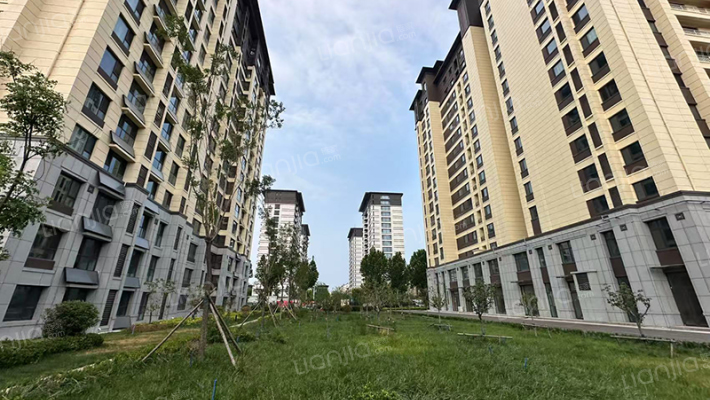 富丽世家外景图