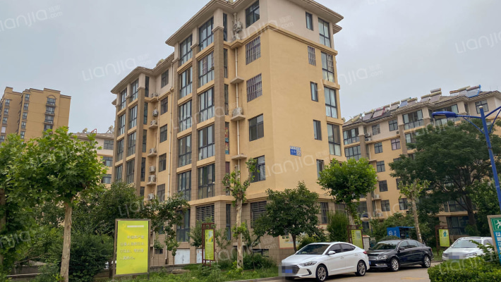 月亮湾社区外景图