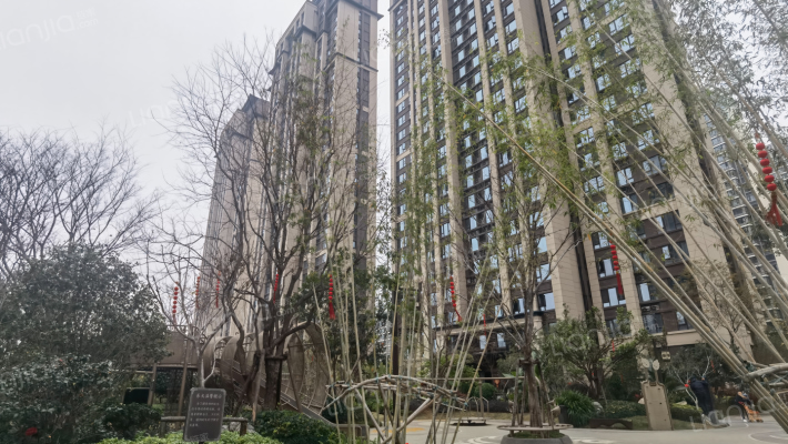 建发央著二期外景图