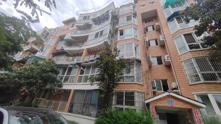 城南人家外景图