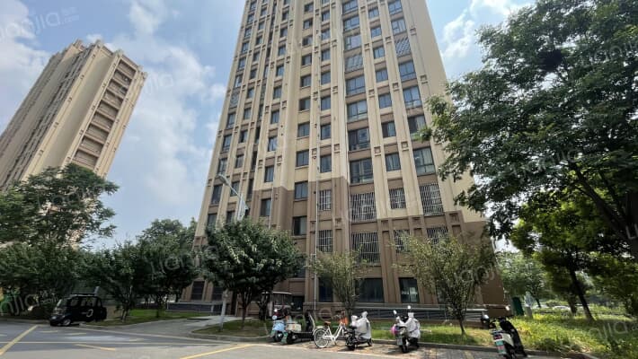 镇山小区西区外景图