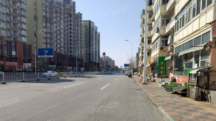 西市大街外景图