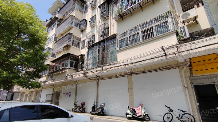 温州商贸城外景图