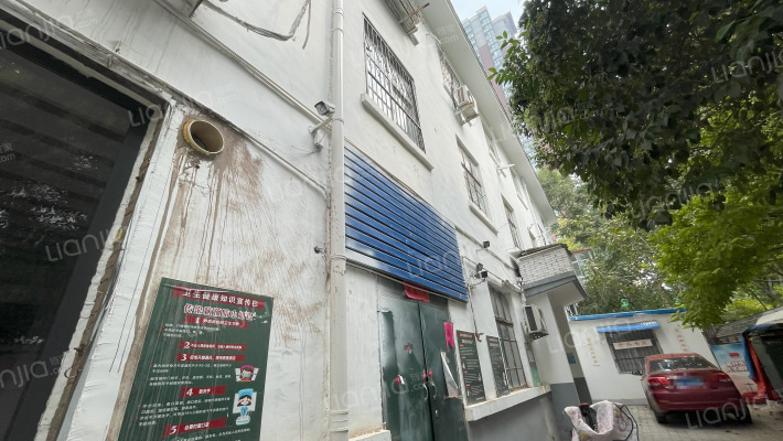 展后街6号院外景图