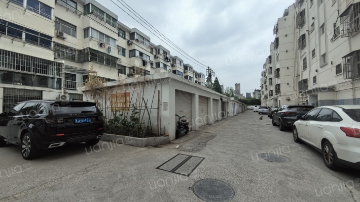 花园小区外景图