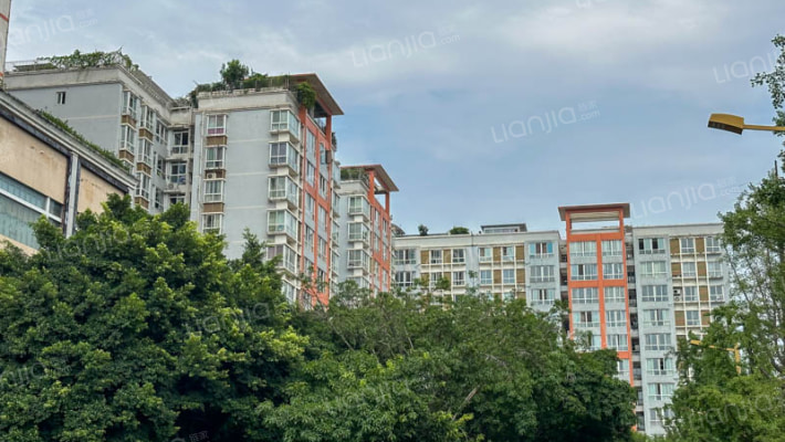 城市广场外景图