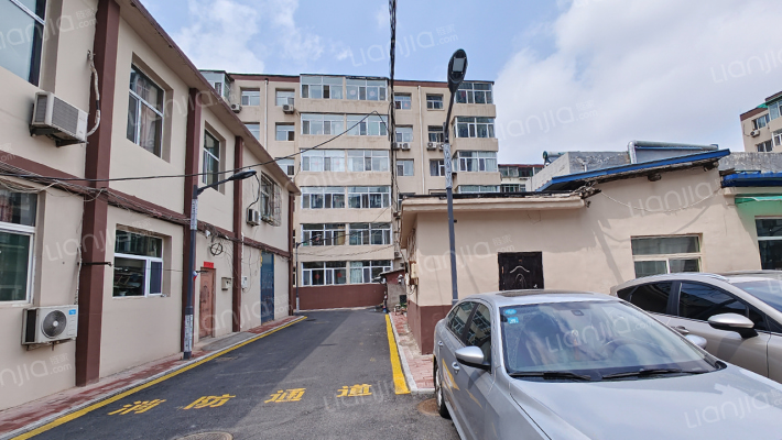 艺苑巷药材公司宿舍外景图