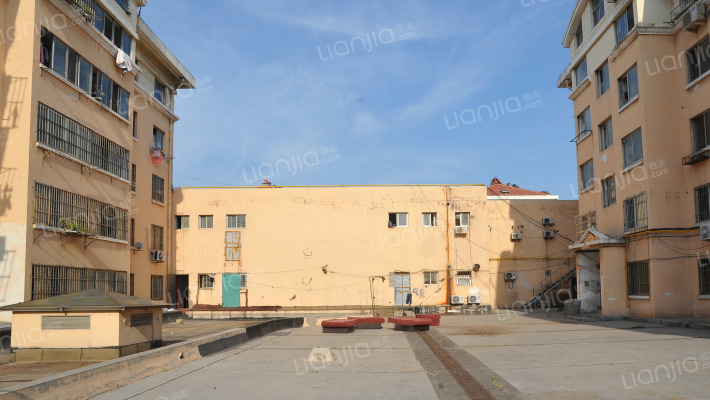 武夷山路小区外景图