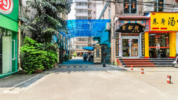 方洲公寓外景图