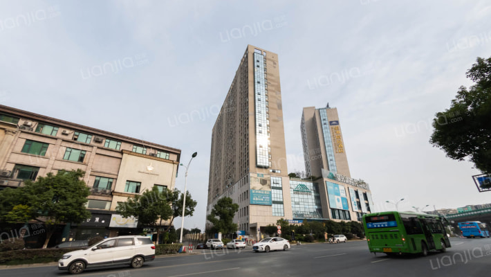 世纪广场小区外景图