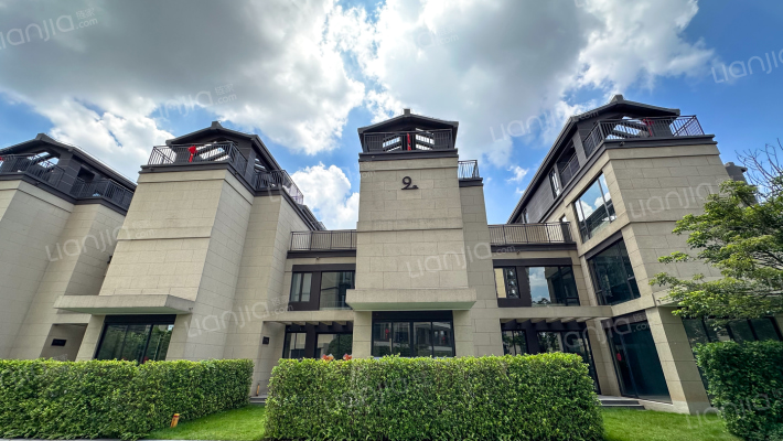 招商新城臻樾府外景图