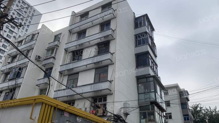 轻工业局宿舍外景图