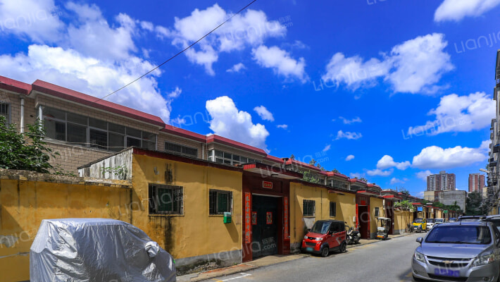 驻马店技师学院平安街家属院外景图