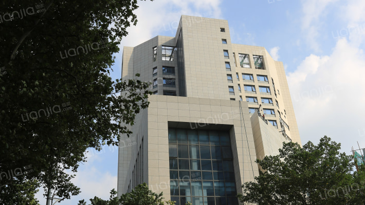 华侨大厦外景图