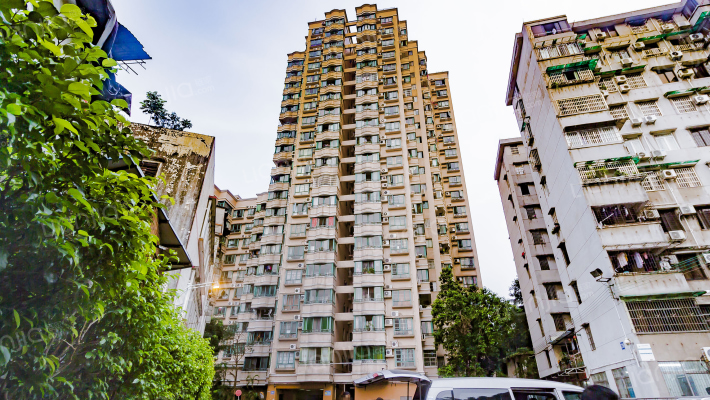 电子七所大院外景图