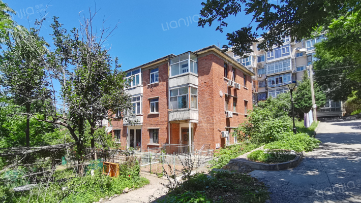 北京机床研究所家属楼外景图