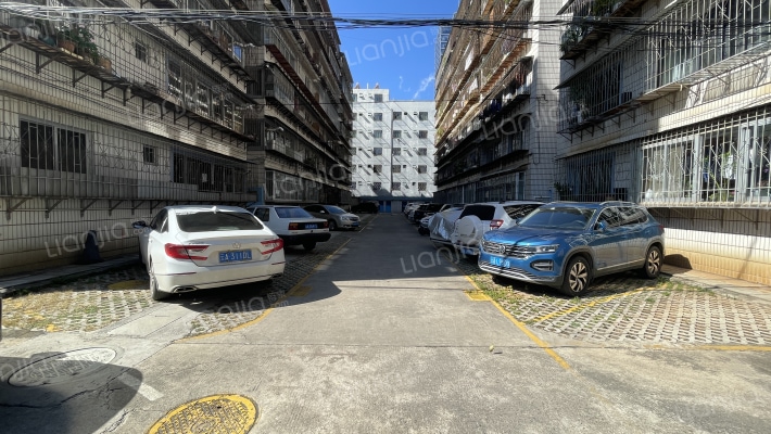 畜牧局宿舍外景图