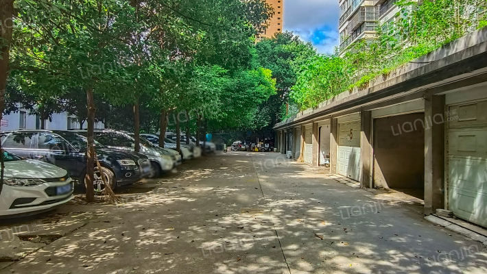 龙苑逸居外景图