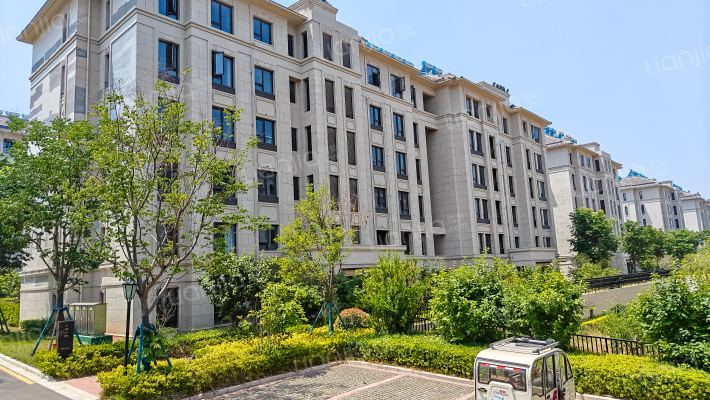 融创·领地 凤鸣桃源风雅颂外景图