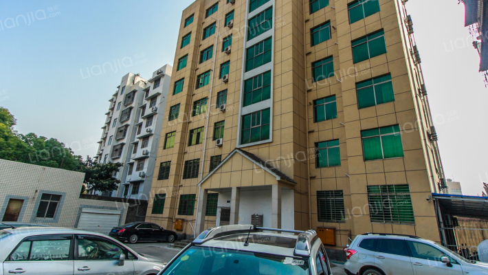 襄阳市特种设备检验检验测所襄城家属院外景图