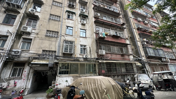 建国西路127号外景图