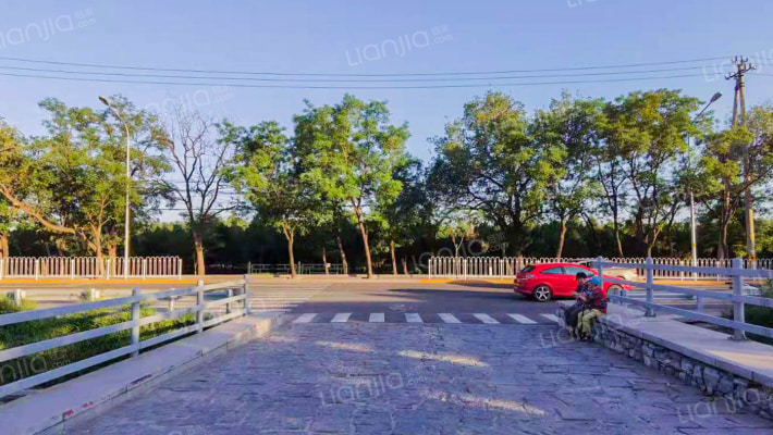 半山枫林香山81号院外景图