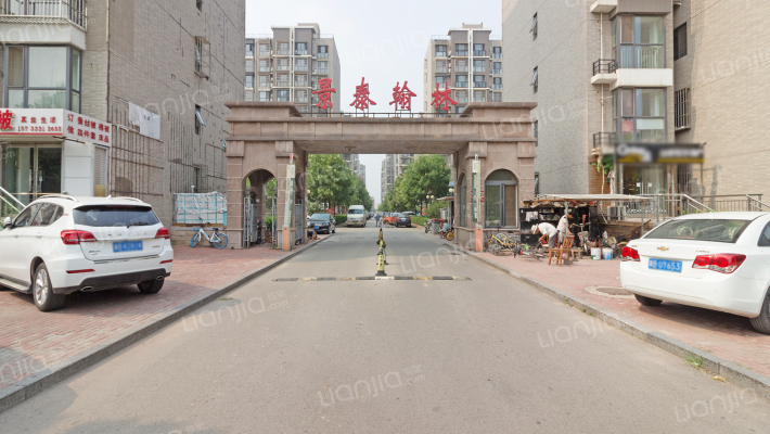 景泰翰林东区外景图