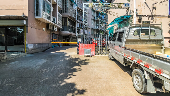 耀华小区外景图