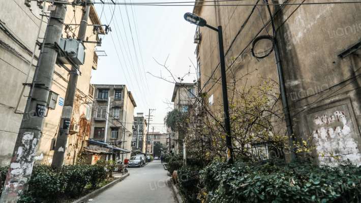 地区机关宿舍外景图