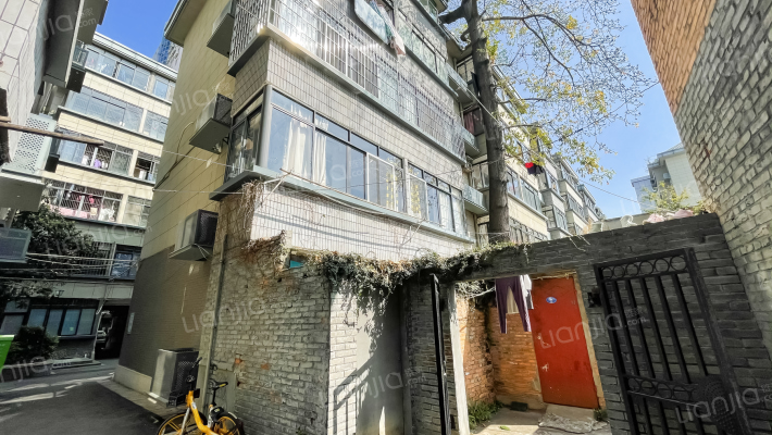 本德弄邮电小区外景图