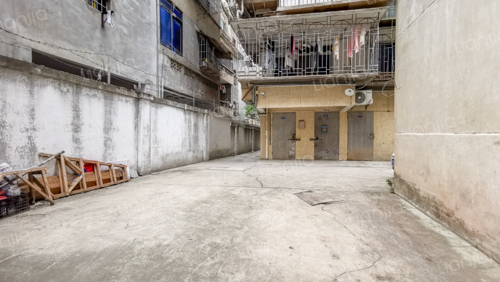 港务局宿舍外景图