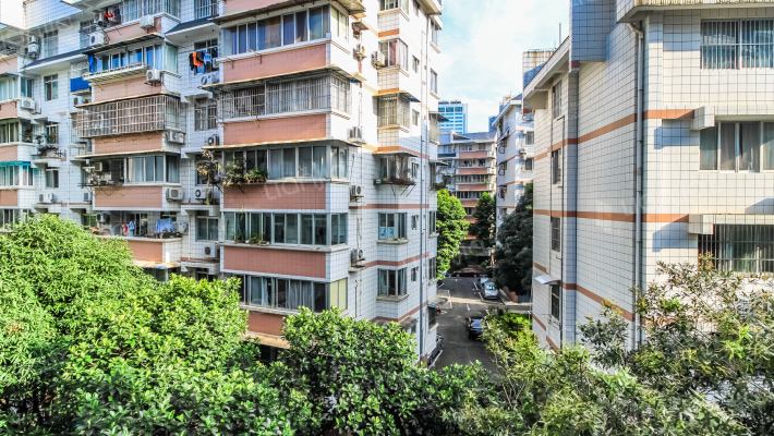 工行宿舍外景图